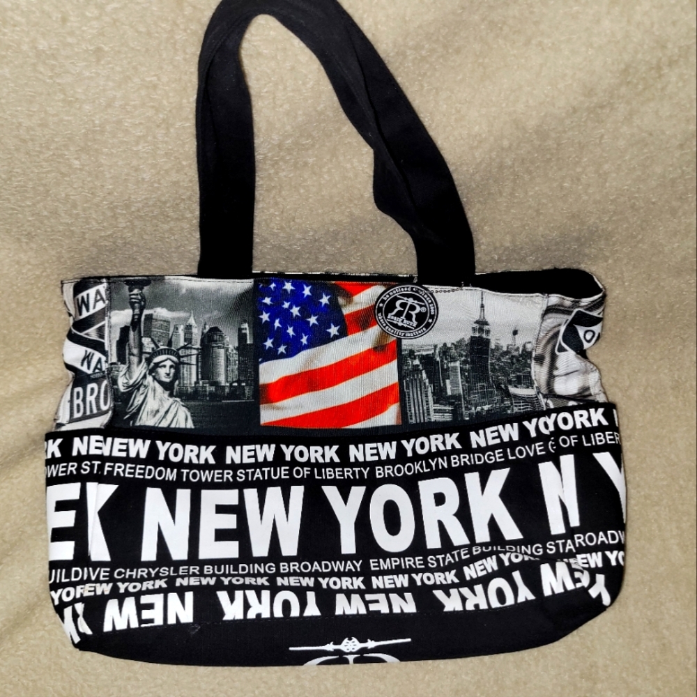 New York City Tote Bag with NYC Sights - New w/o tags